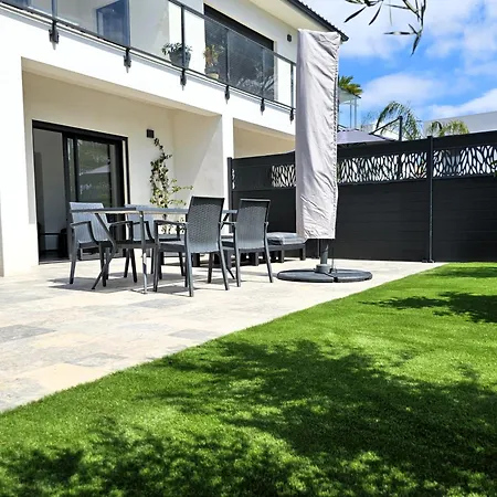 Etoile Du Berger 3 Et 4 Jardin Individuel Et Piscine Chauffee En Saison - La Et Les Plages 450 M * Saint Aygulf