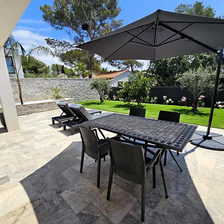 Etoile Du Berger 3 Et 4 Jardin Individuel Et Piscine Chauffee En Saison - La Et Les Plages 450 M Apartamento *