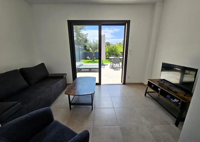 Lejlighed Etoile Du Berger 3 Et 4 Jardin Individuel Et Piscine Chauffee En Saison - La Et Les Plages 450 M Saint Aygulf