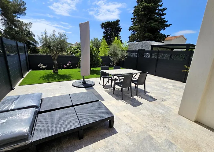 Etoile Du Berger 3 Et 4 Jardin Individuel Et Piscine Chauffee En Saison - La Et Les Plages 450 M