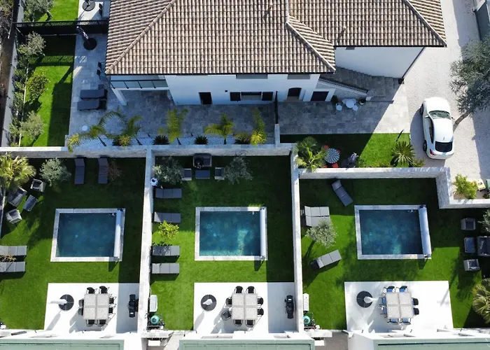 Etoile Du Berger 3 Et 4 Jardin Individuel Et Piscine Chauffee En Saison - La Et Les Plages 450 M Lejlighed Saint Aygulf