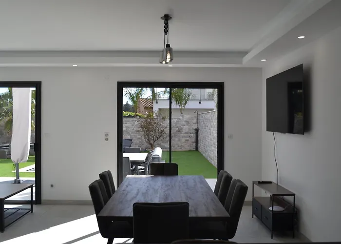 Etoile Du Berger 3 Et 4 Jardin Individuel Et Piscine Chauffee En Saison - La Et Les Plages 450 M Lejlighed